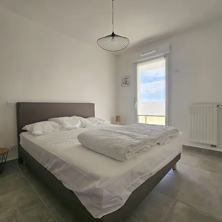 T2 Avec Balcon, Parking Prive, Wifi - - Fr-1-553-204 アパート