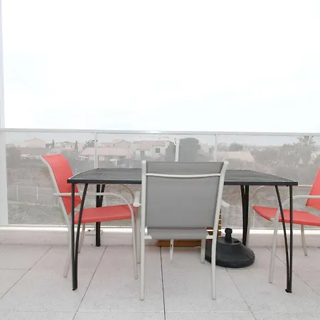 アパート T2 Avec Balcon, Parking Prive, Wifi - - Fr-1-553-204