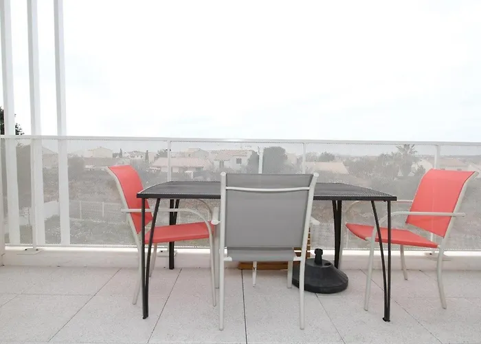 T2 Avec Balcon, Parking Privé, Wifi - - Fr-1-553-204 Balaruc-les-Bains